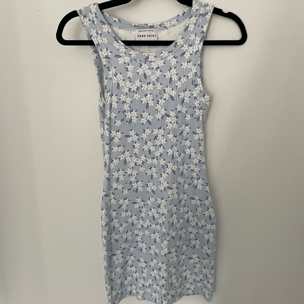 SABO SKIRT blue floral mini body con dress
